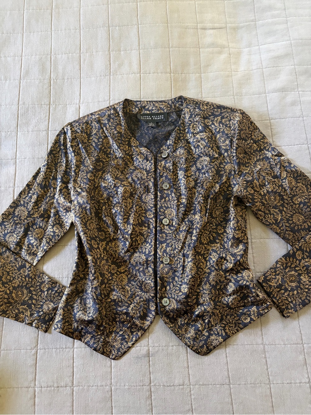 100% silk Linda Allard Ellen Tracy button down blouse